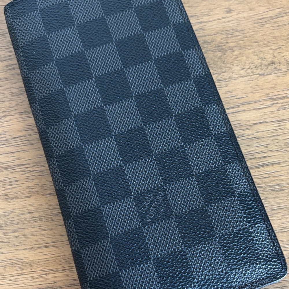 LV Damier Graphite Brazza Wallet